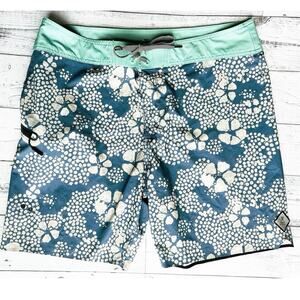 Roark Revival The Savage Board Shorts Men’s Size 36